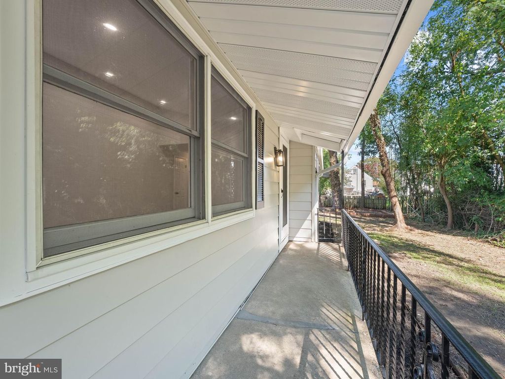 145 AVON AVE, WESTVILLE, NJ 08093 — photo 5