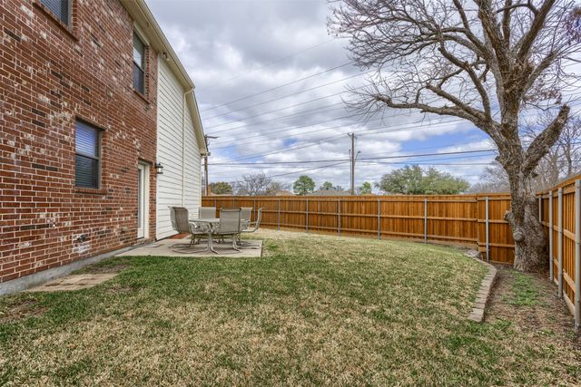 4802 Snowdrop Drive, Garland, TX 75043