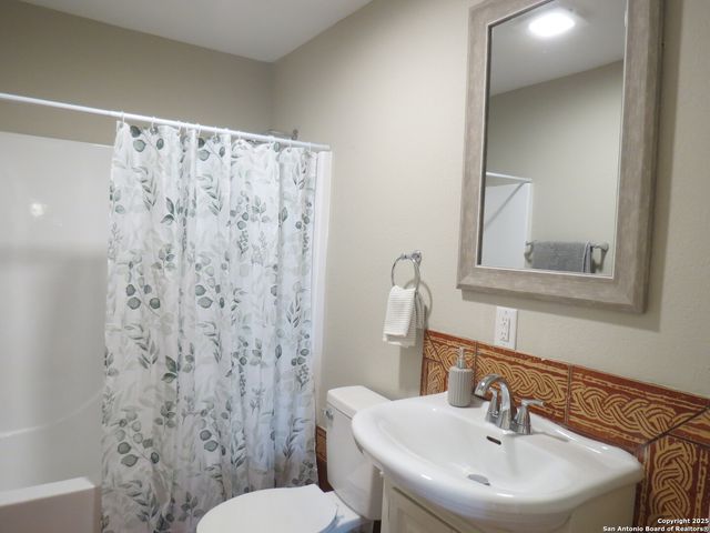 226 River Bluff, Lytle, TX 78052