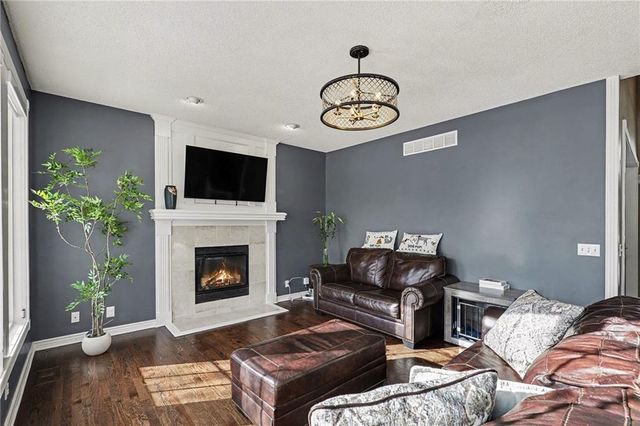 6105 Noreston Street, Shawnee, KS 66218