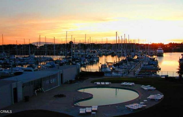 2901 Peninsula Road 347, Oxnard, CA 93035