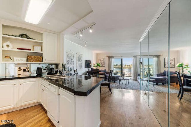 2901 Peninsula Road 347, Oxnard, CA 93035