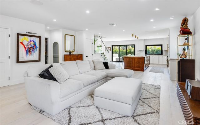 1231 South Irena Ave, Redondo Beach, CA 90277
