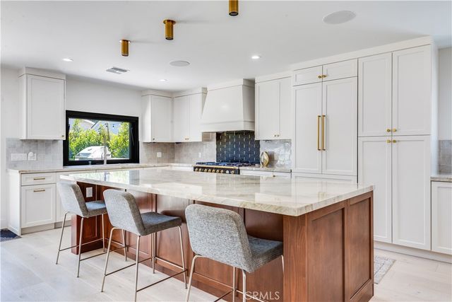1231 South Irena Ave, Redondo Beach, CA 90277