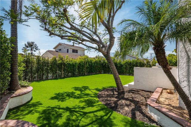 1231 South Irena Ave, Redondo Beach, CA 90277