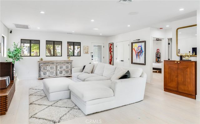 1231 South Irena Ave, Redondo Beach, CA 90277