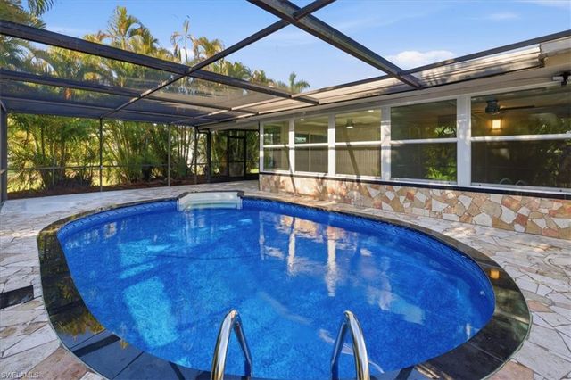 5051 Fairfield DR, Fort Myers, FL 33919