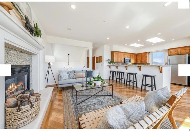 423 Hillcrest Drive, Aptos, CA 95003