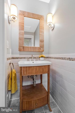 4403 KIRCHNER CT, Alexandria, VA 22304