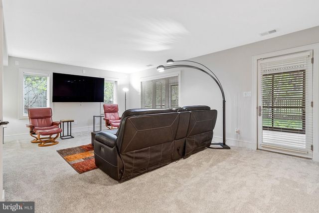 4403 KIRCHNER CT, Alexandria, VA 22304