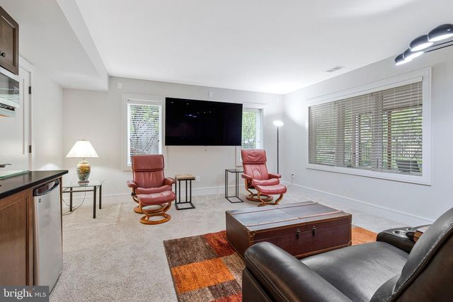 4403 KIRCHNER CT, Alexandria, VA 22304