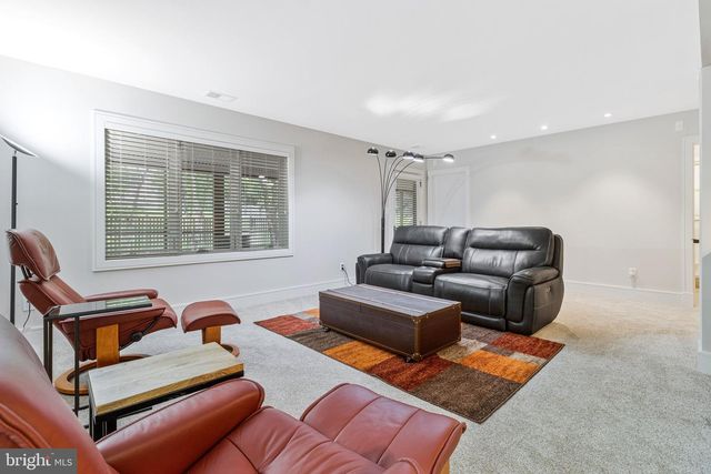 4403 KIRCHNER CT, Alexandria, VA 22304