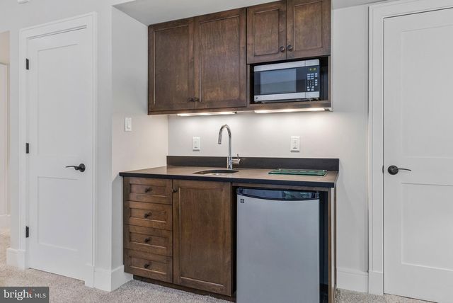 4403 KIRCHNER CT, Alexandria, VA 22304