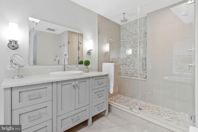 4403 KIRCHNER CT, Alexandria, VA 22304