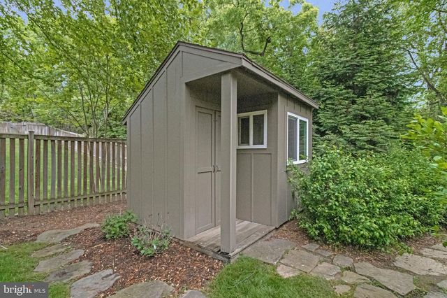 4403 KIRCHNER CT, Alexandria, VA 22304