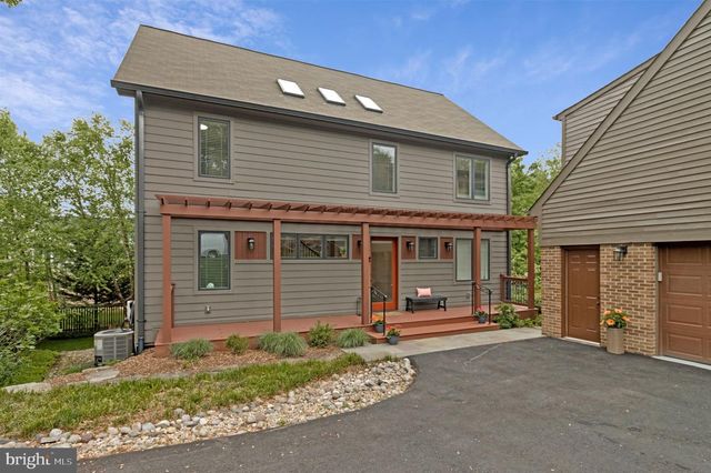 4403 KIRCHNER CT, Alexandria, VA 22304