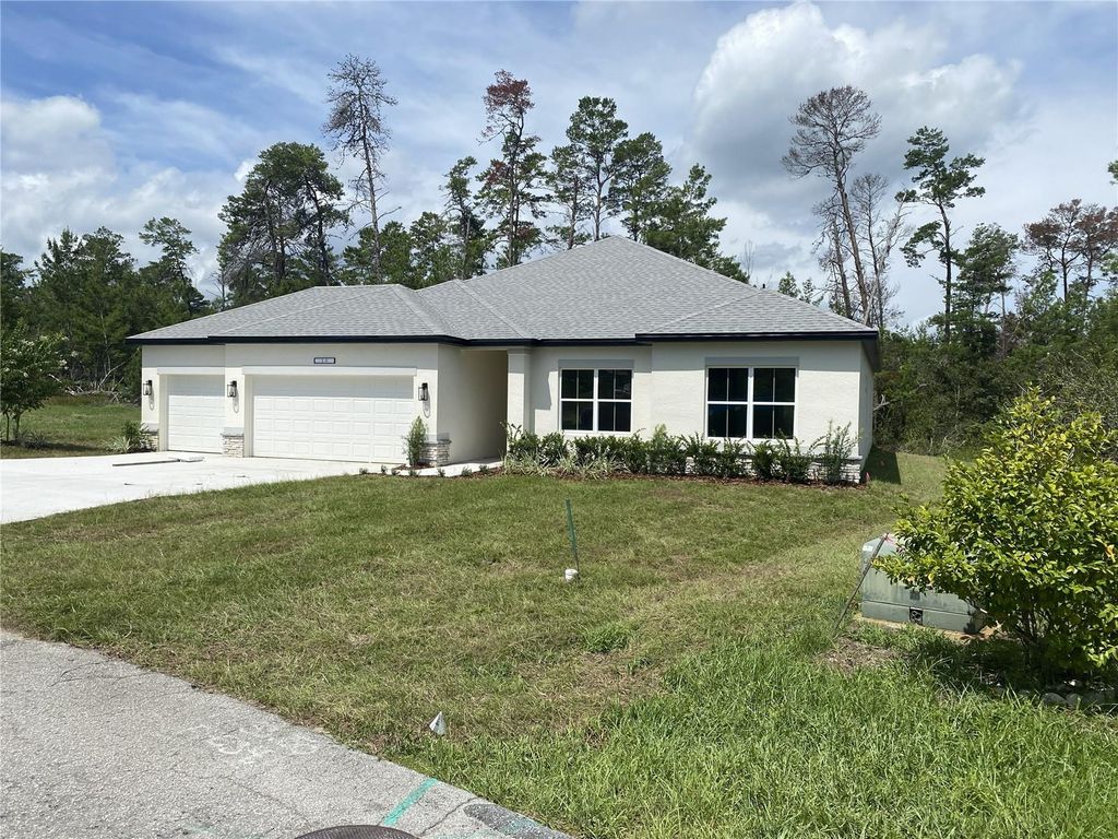 Image 3 of property listing at 0000 NIGHTINGALE LOT 10 ROAD, Spring Hill, FL 34613