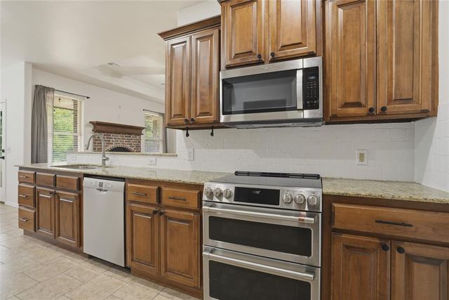 12195 Hidden Run Road, Guthrie, OK 73044