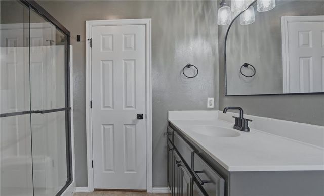 12195 Hidden Run Road, Guthrie, OK 73044