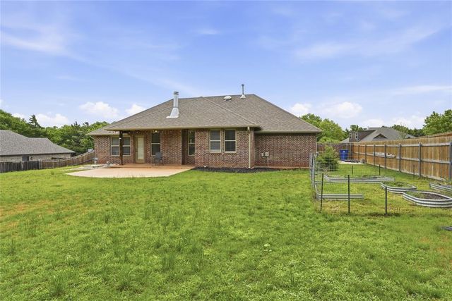 12195 Hidden Run Road, Guthrie, OK 73044