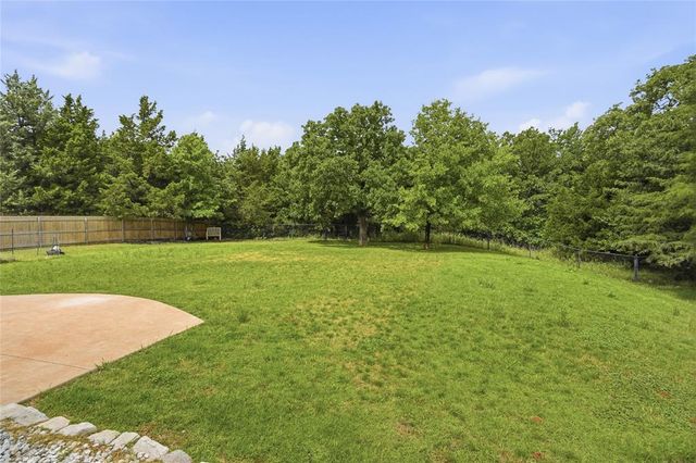12195 Hidden Run Road, Guthrie, OK 73044