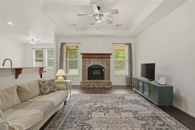 12195 Hidden Run Road, Guthrie, OK 73044