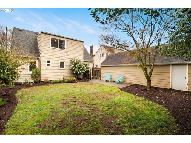 1915 Ne 56TH Ave, Portland, OR 97213