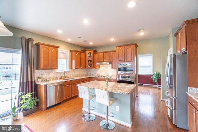 21934 BLACKHEATH WAY, Ashburn, VA 20148