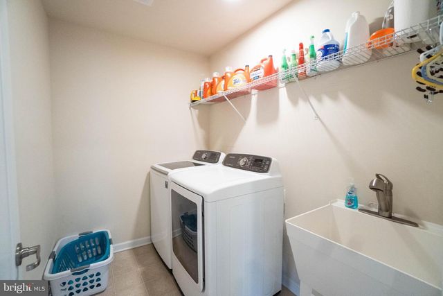 21934 BLACKHEATH WAY, Ashburn, VA 20148