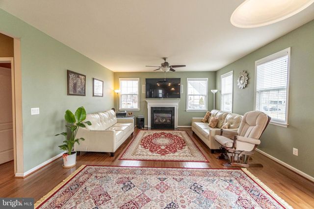 21934 BLACKHEATH WAY, Ashburn, VA 20148