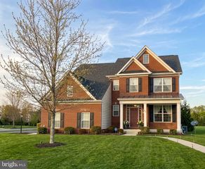 21934 BLACKHEATH WAY, Ashburn, VA 20148