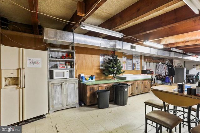 6210 CHAMBERSBURG RD, Fayetteville, PA 17222