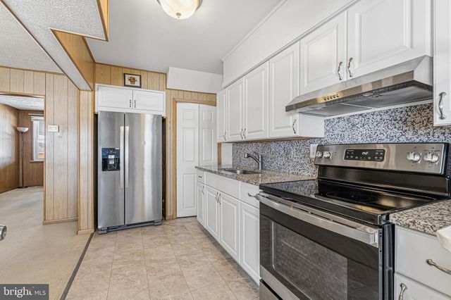 2734 PLAINFIELD RD, Baltimore, MD 21222