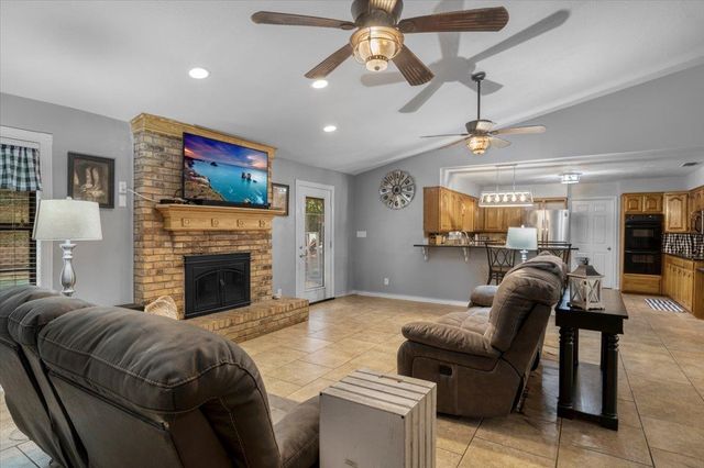 201 FM 2911, Big Sandy, TX 75755