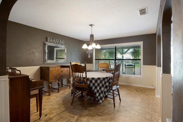 201 FM 2911, Big Sandy, TX 75755