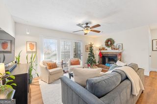 414 Tuxworth Circle, Decatur, GA 30033