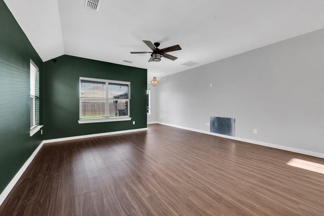 2615 Cannon Court, Glenn Heights, TX 75154
