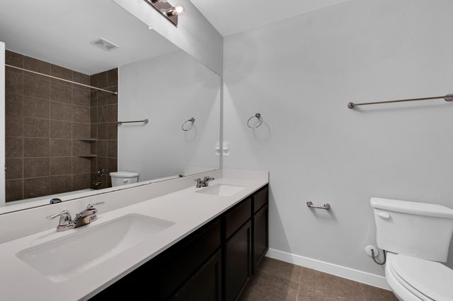 2615 Cannon Court, Glenn Heights, TX 75154