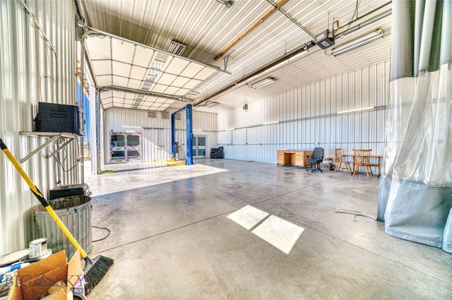 511 Table Mountain Drive, Gallatin Gateway, MT 59730