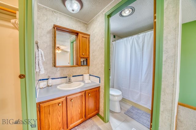 511 Table Mountain Drive, Gallatin Gateway, MT 59730