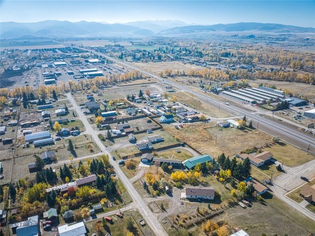 511 Table Mountain Drive, Gallatin Gateway, MT 59730