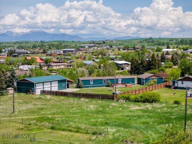 511 Table Mountain Drive, Gallatin Gateway, MT 59730