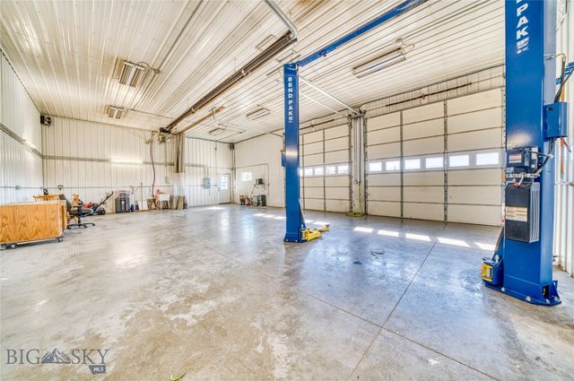 511 Table Mountain Drive, Gallatin Gateway, MT 59730