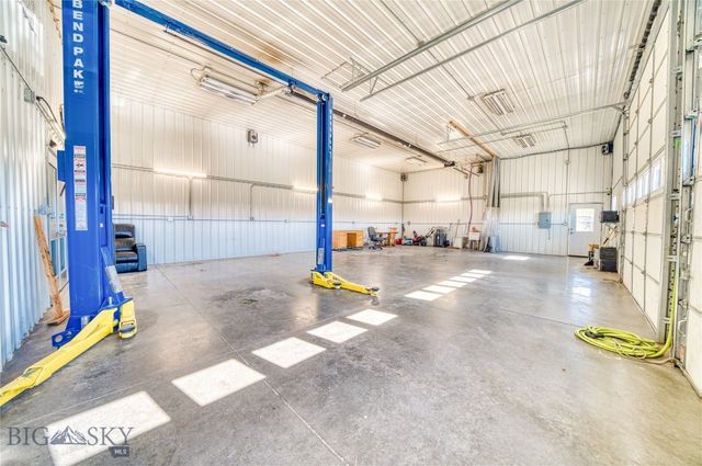 511 Table Mountain Drive, Gallatin Gateway, MT 59730