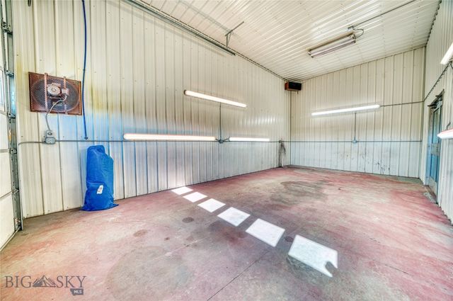 511 Table Mountain Drive, Gallatin Gateway, MT 59730