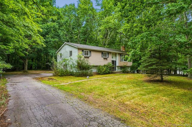 804 S Plank Road, Slate Hill, NY 10973