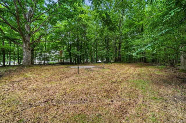 804 S Plank Road, Slate Hill, NY 10973