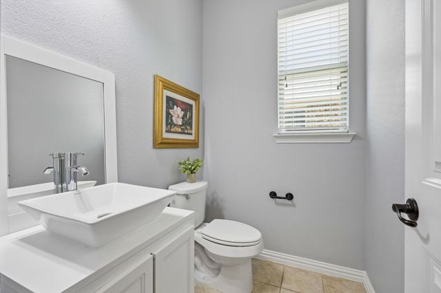 908 Mist Flower Drive, Little Elm, TX 75068