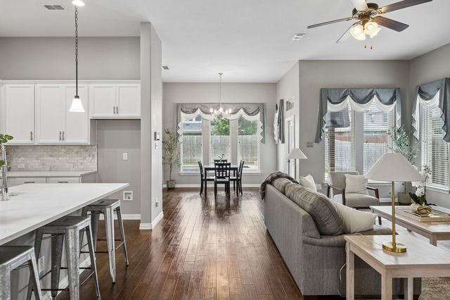908 Mist Flower Drive, Little Elm, TX 75068