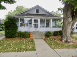 1407 Hickory Street, Niles, MI 49120